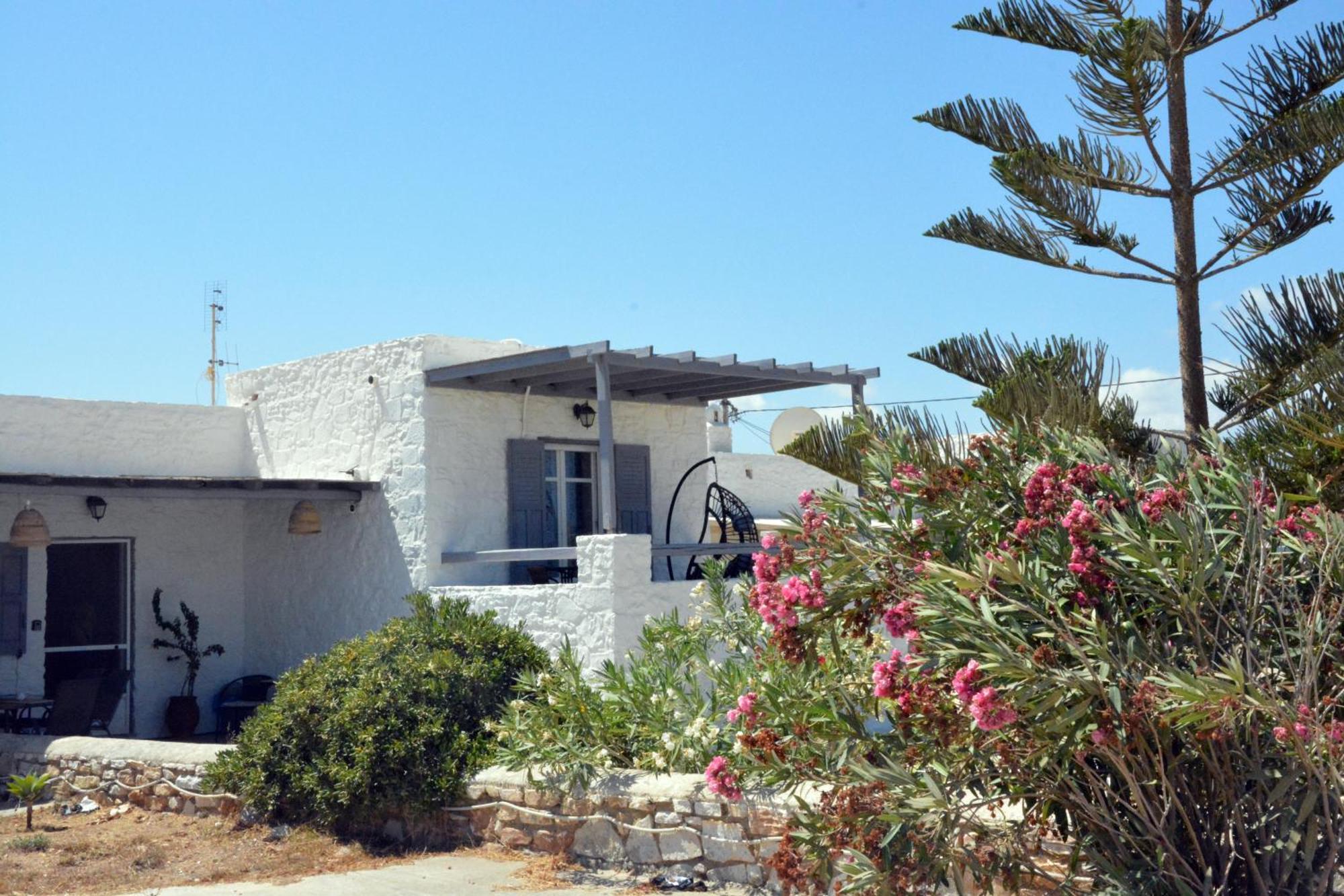Aretousa Residence In Naoussa, Paros Exterior photo